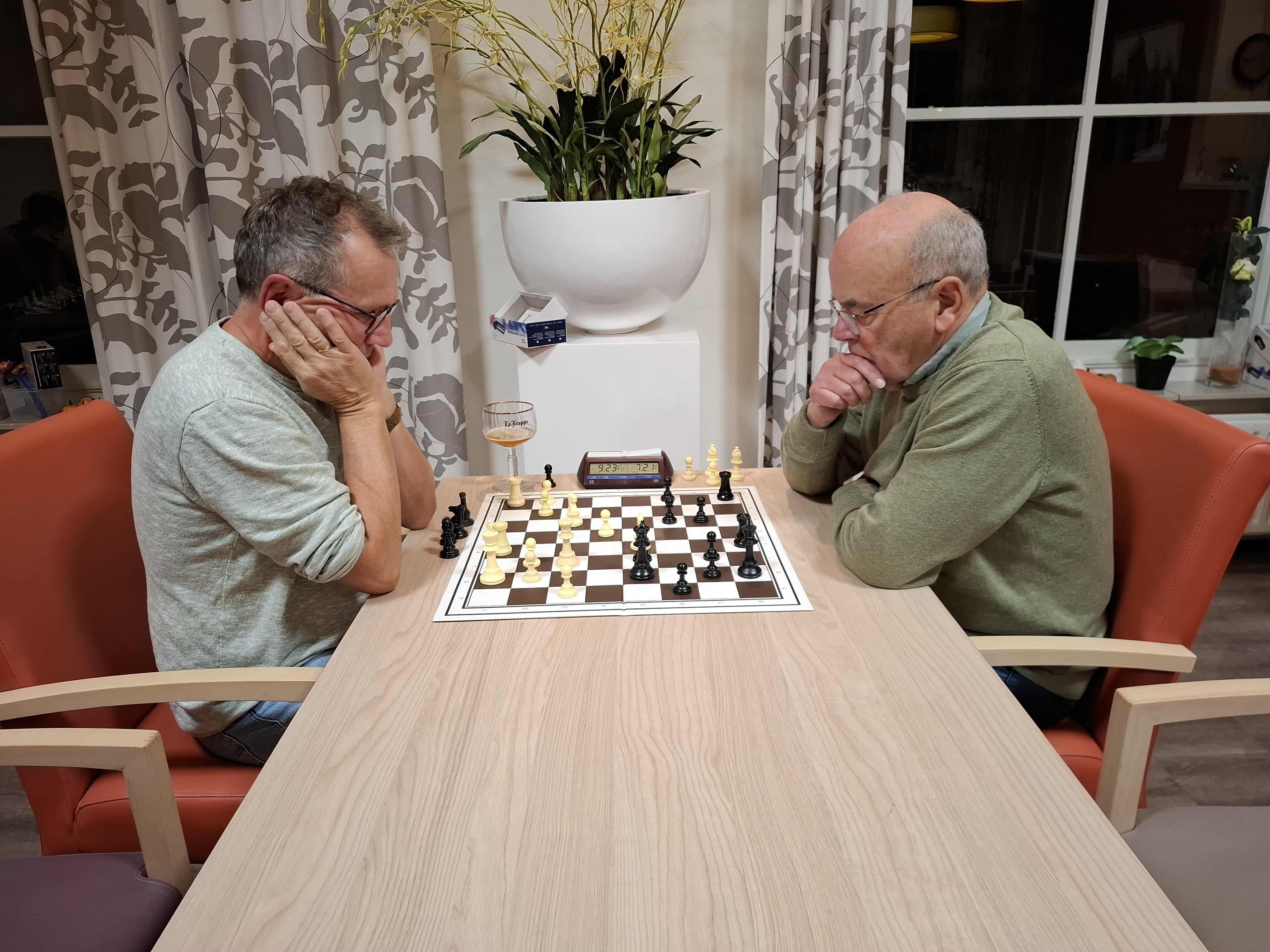 Aloys Vs Frans N